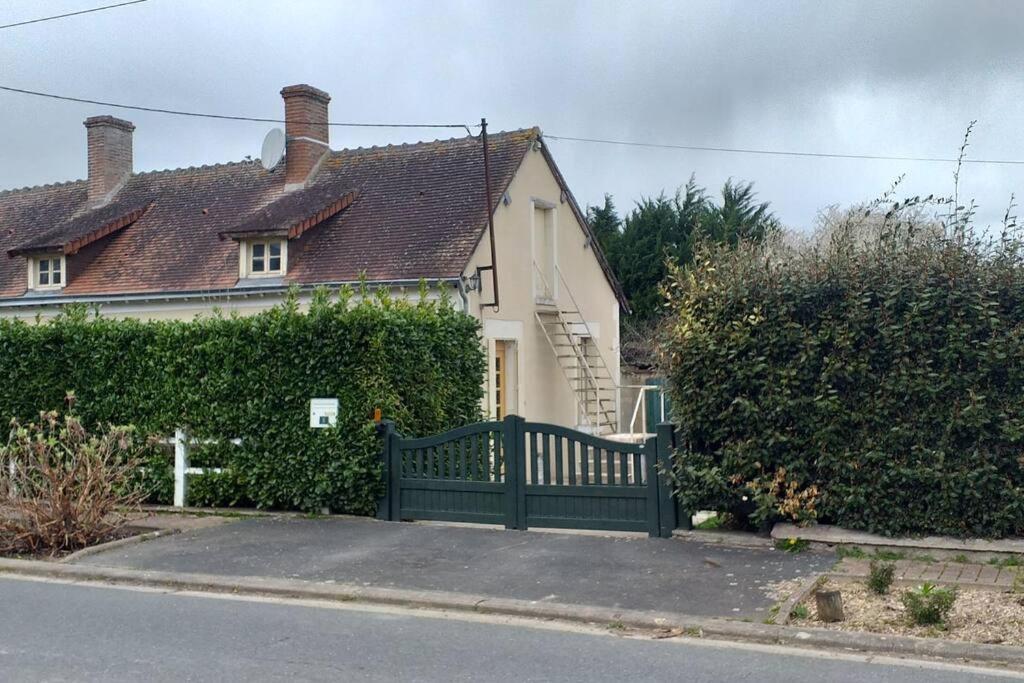 Maison Village Baudres Exterior photo